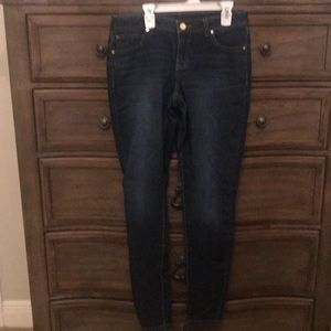 Skinny jeans